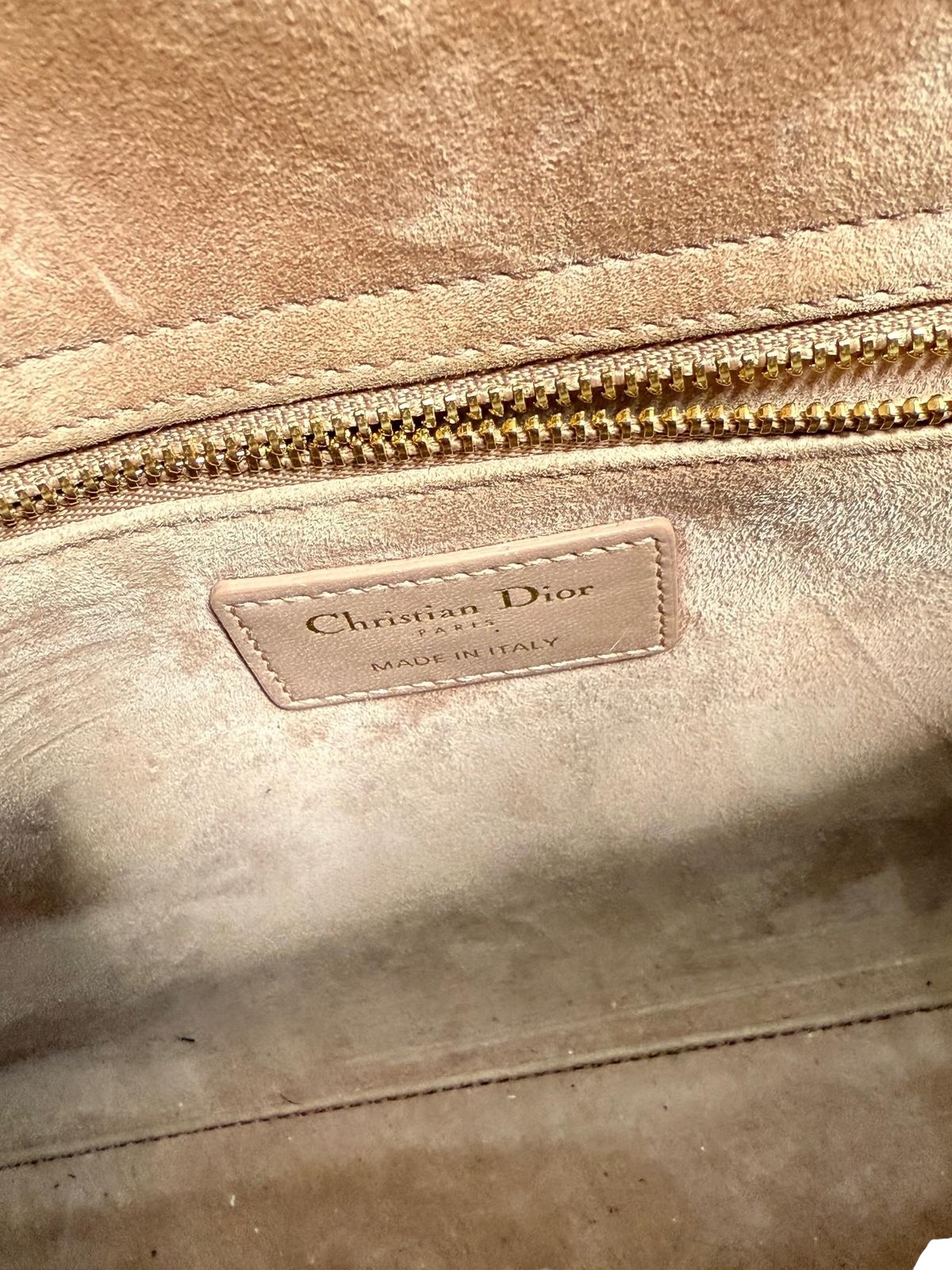 Lady Dior handbag | LOOP-Marktplatz