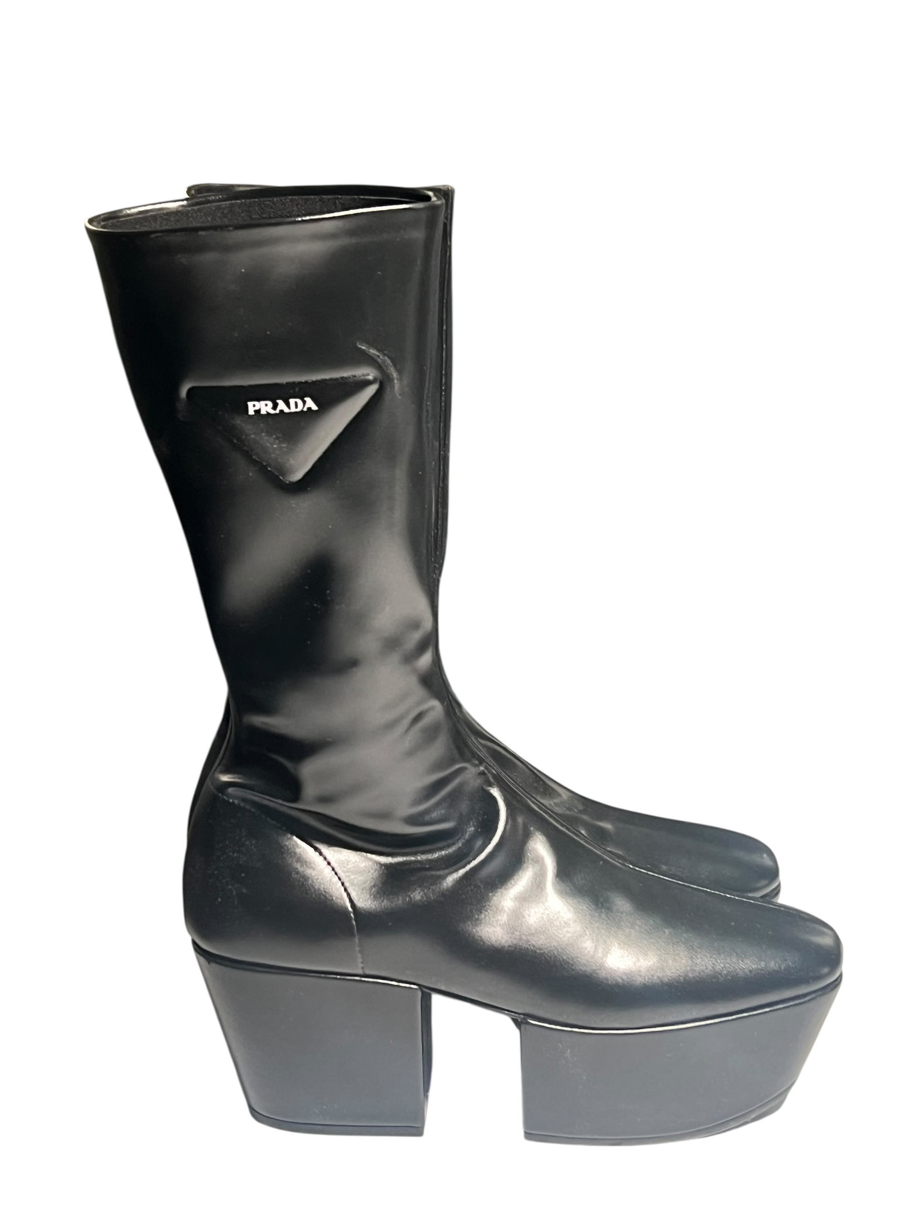 Prada boots | LOOP-Marktplatz
