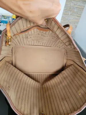 Louis Vuitton Neverfull MM | LOOP Marketplace