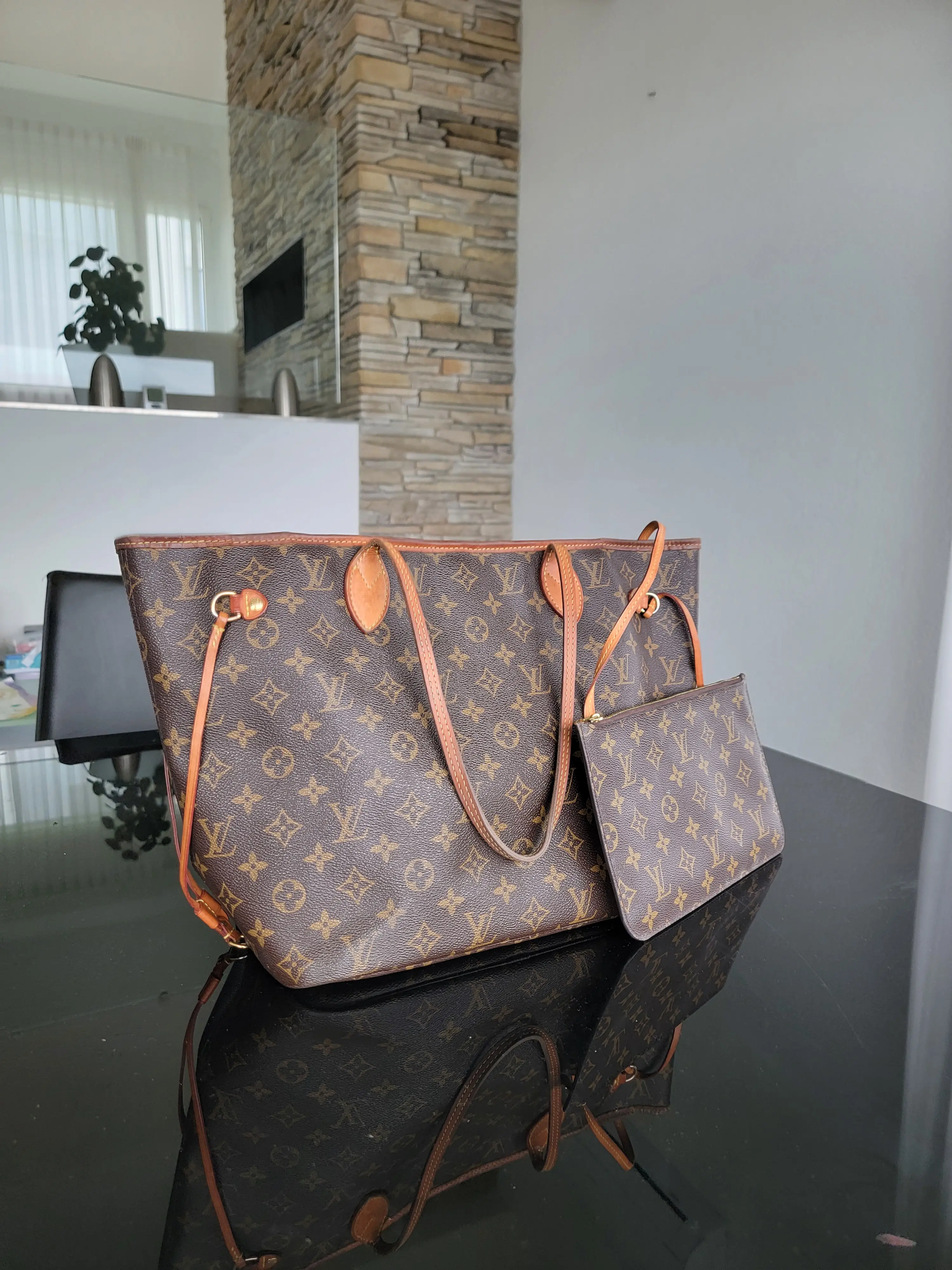 Louis Vuitton Neverfull MM | LOOP Marketplace