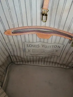 Louis Vuitton Neverfull MM | LOOP Marketplace