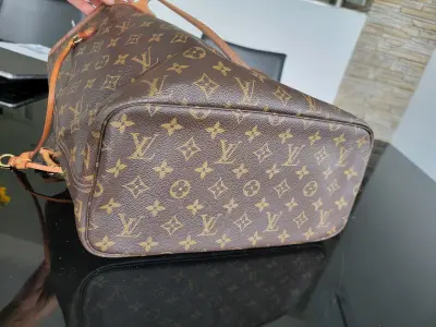 Louis Vuitton Neverfull MM | LOOP Marketplace