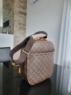 Louis Vuitton Tasche/ Rucksack Packall | LOOP Marketplace