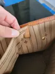 Louis Vuitton Neverfull MM Monogram