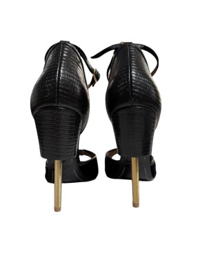 Givenchy pumps | LOOP Marketplace