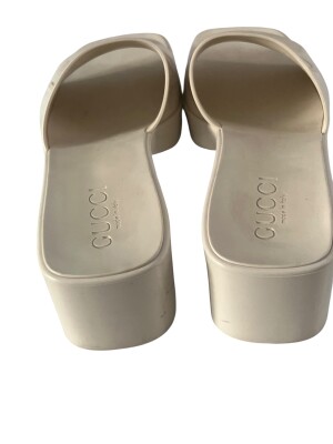 Gucci mules | LOOP-Marktplatz