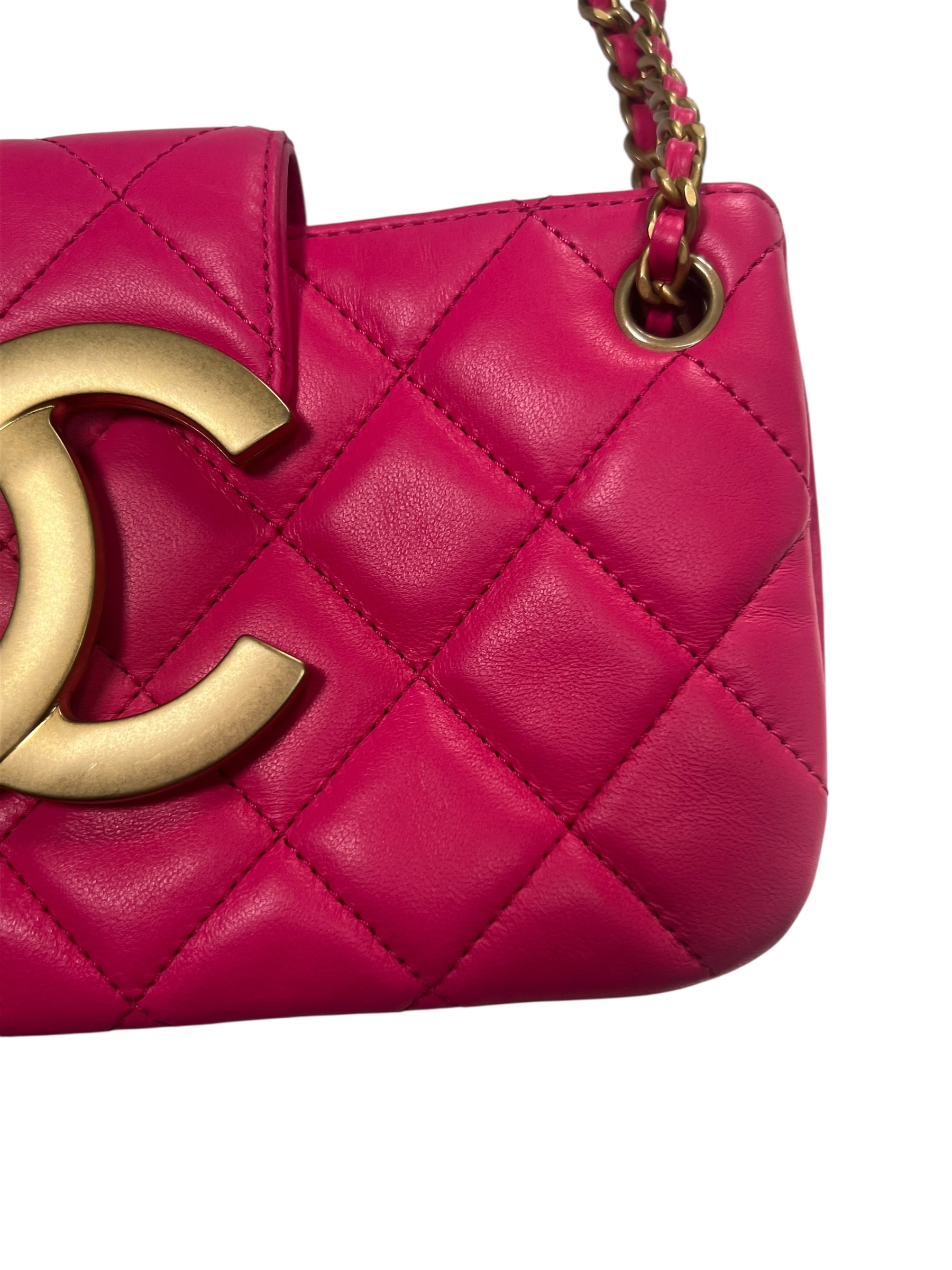 Chanel baguette bag | LOOP-Marktplatz
