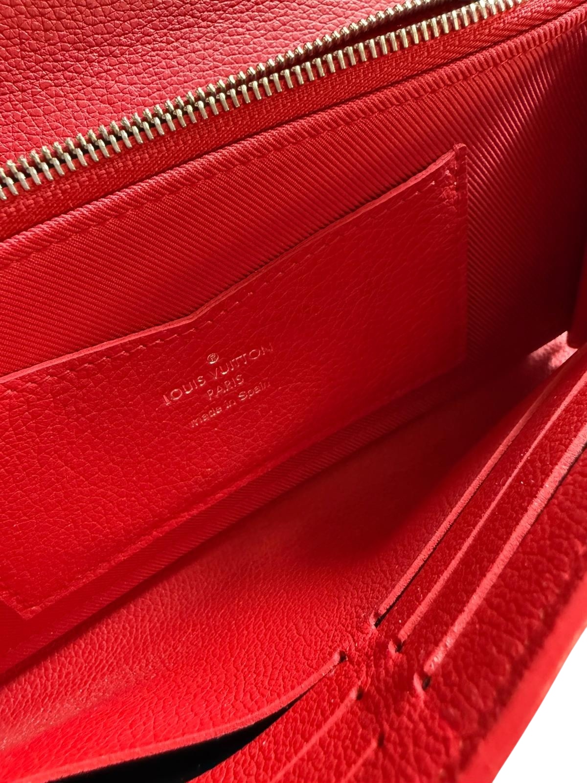 Louis Vuitton wallet | LOOP-Marktplatz