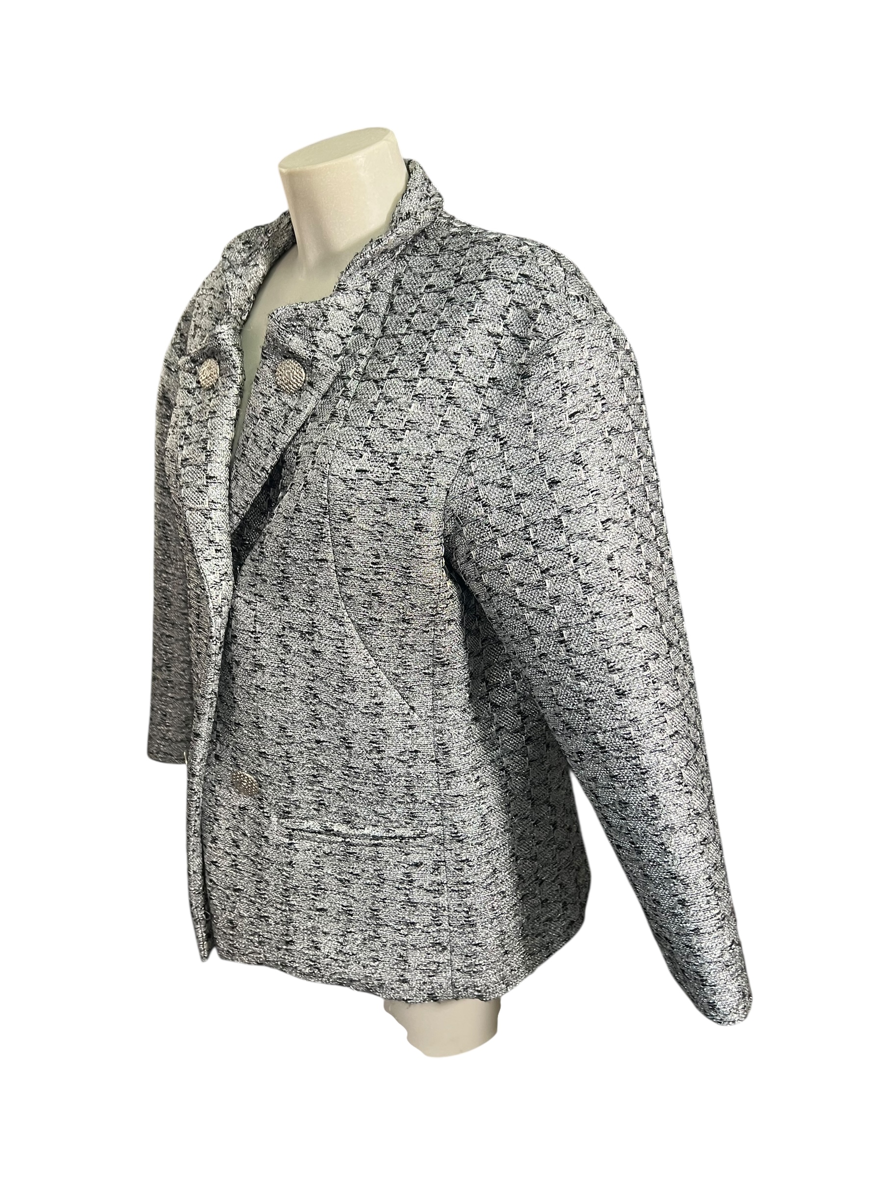 Chanel jacket | LOOP-Marktplatz