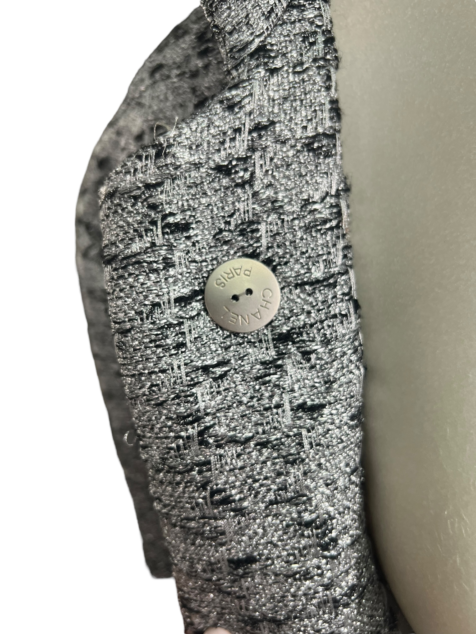 Chanel jacket | LOOP-Marktplatz