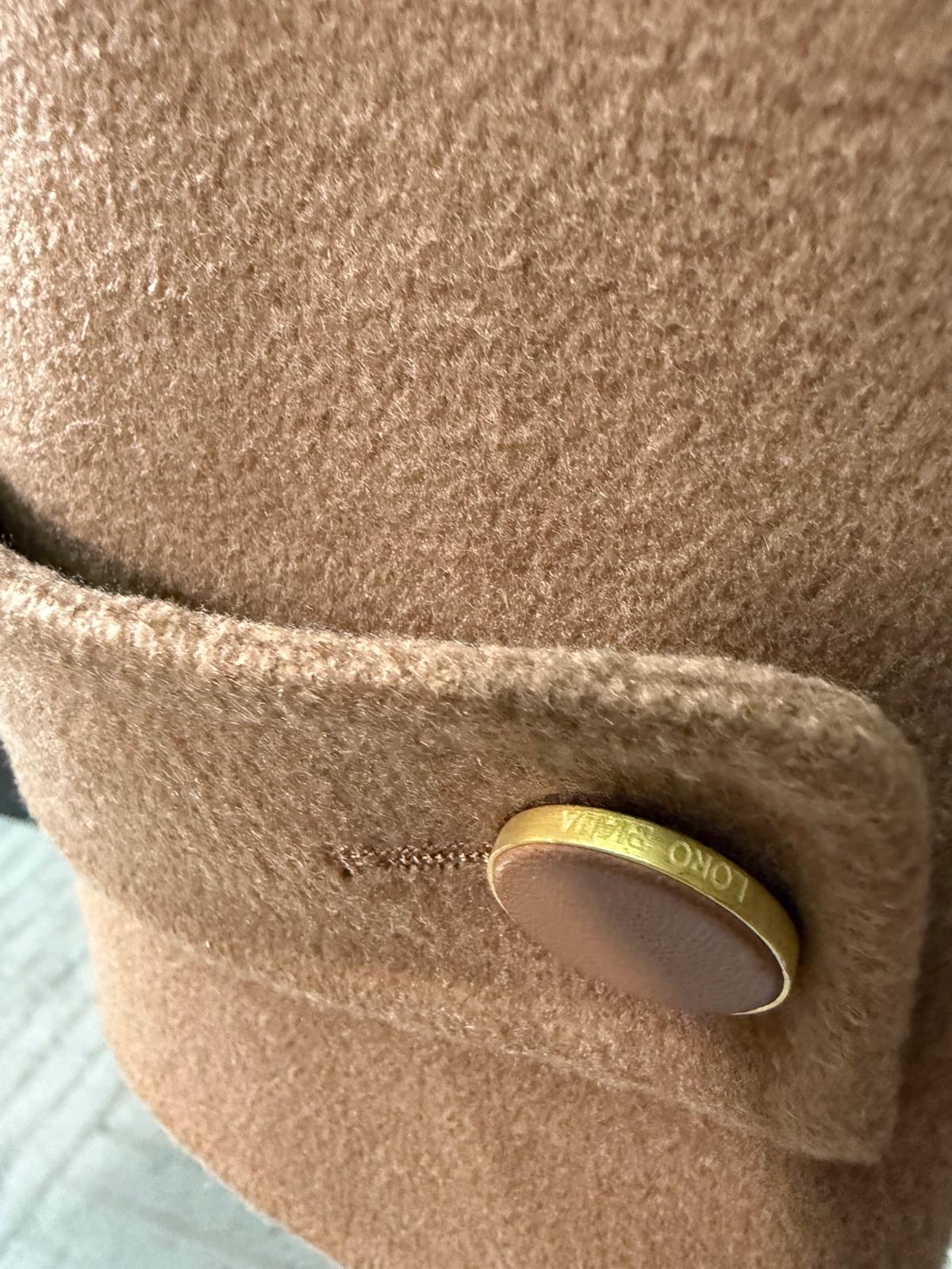 Loro Piana coat | LOOP-Marktplatz