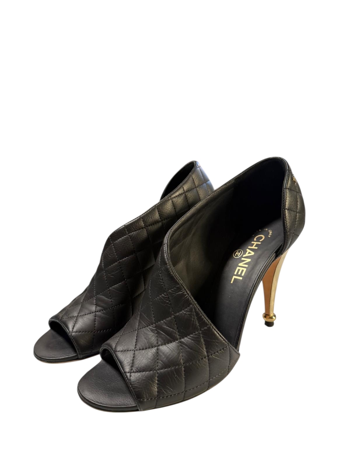 Chanel pumps | LOOP-Marktplatz