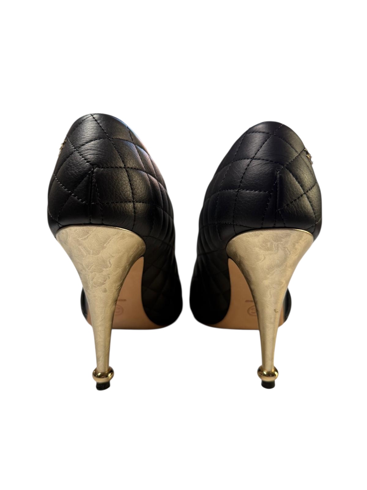 Chanel pumps