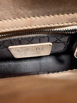 Mini Lady Dior Bag | LOOP-Marktplatz