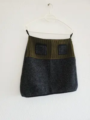 Prada Rock aus Wolle | LOOP-Marktplatz