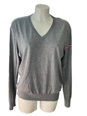 Moncler sweater | LOOP-Marktplatz