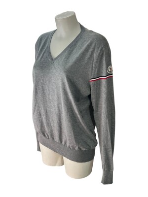 Moncler sweater | LOOP-Marktplatz