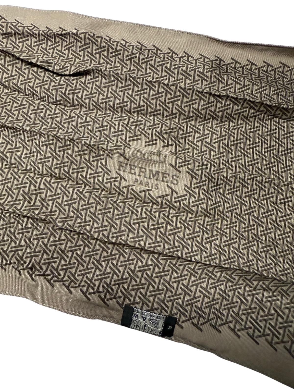 Hermès scarf