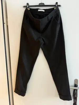 bequeme Hose (Anzugshose) | LOOP Marketplace