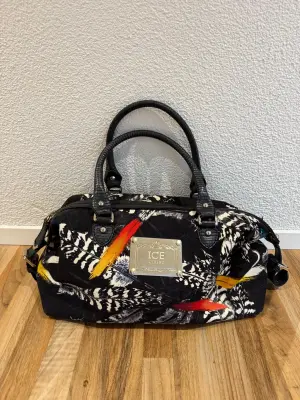 Ausgangstasche | LOOP Marketplace