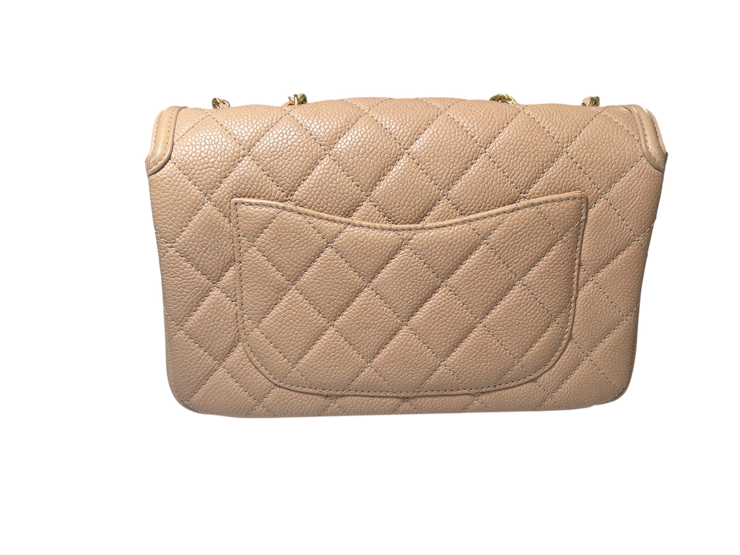 Beige Chanel Bag | LOOP-Marktplatz
