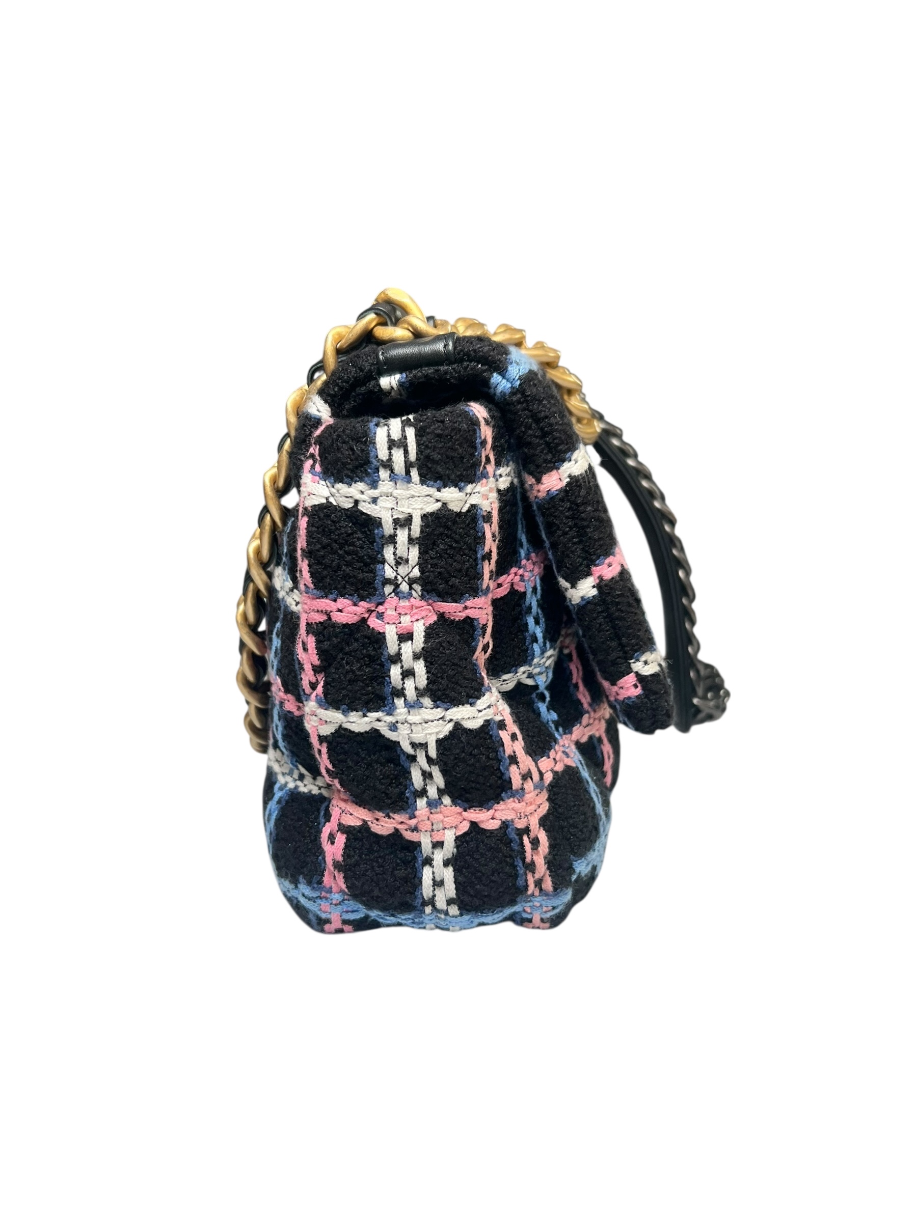 Chanel 19 bag | LOOP-Marktplatz