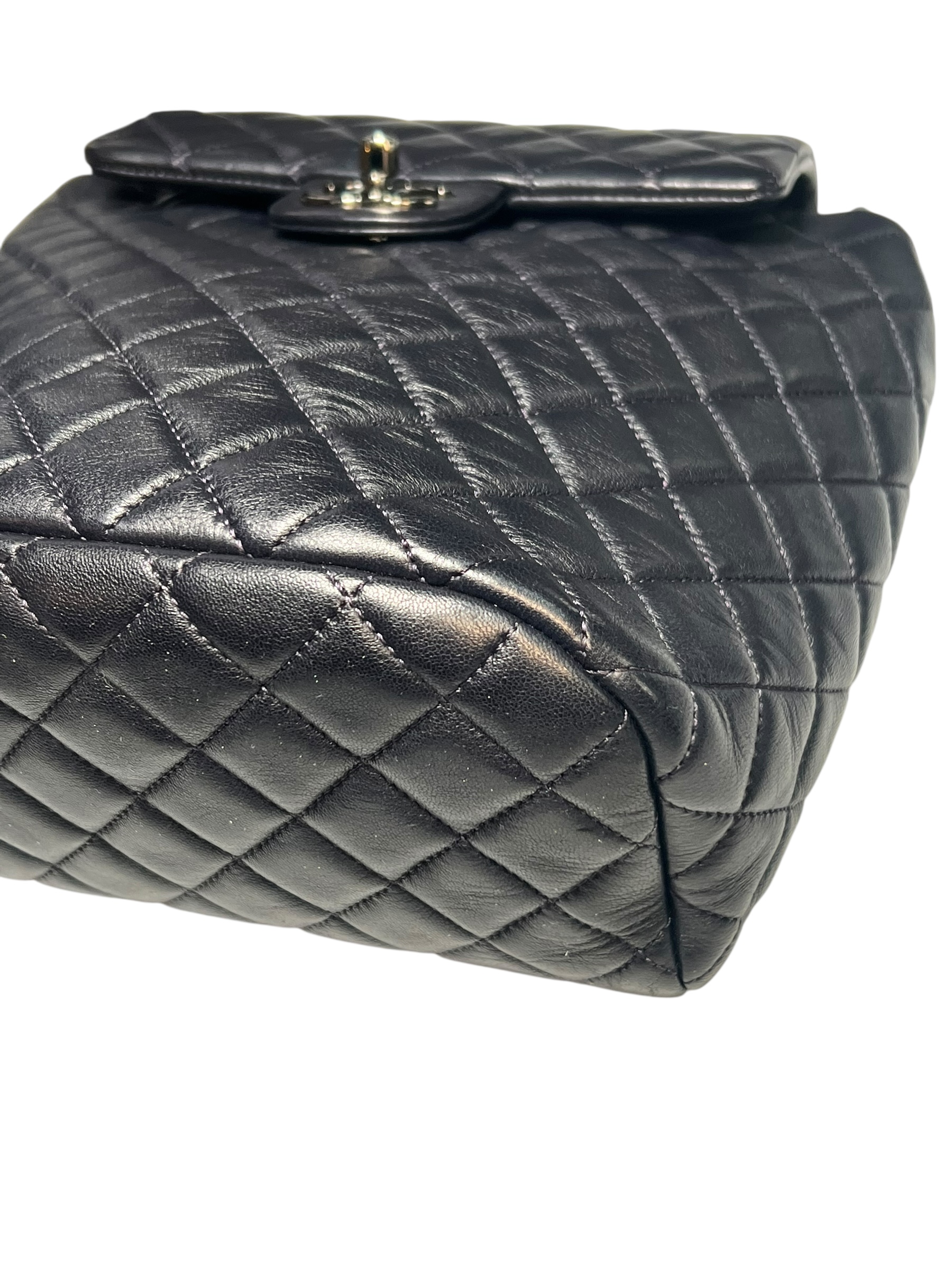 Chanel Backpack | LOOP-Marktplatz