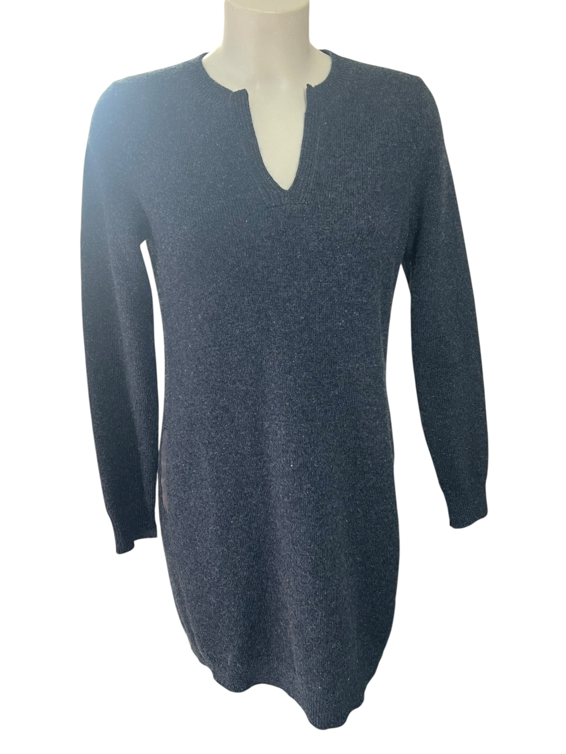 Loro Piana sweater dress | LOOP-Marktplatz
