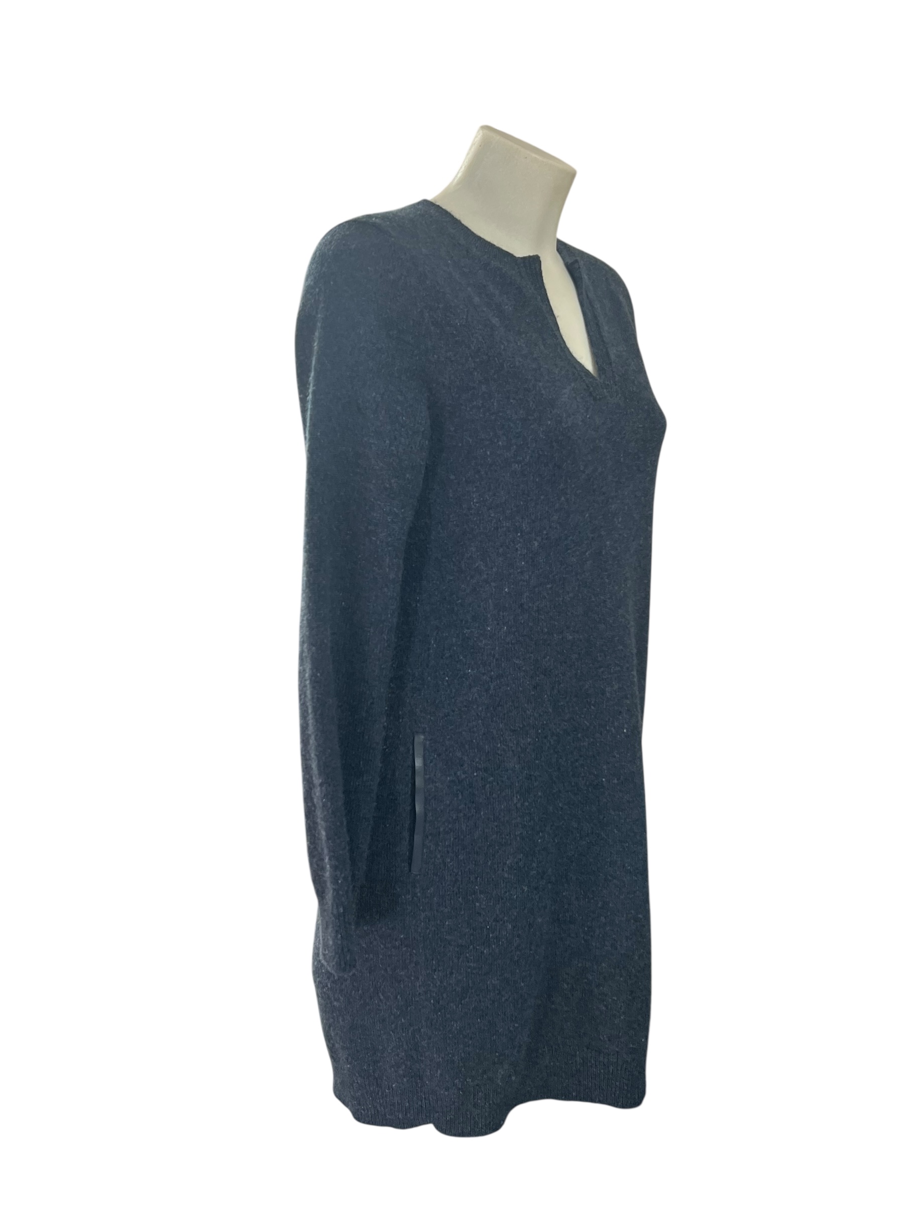 Loro Piana sweater dress | LOOP-Marktplatz
