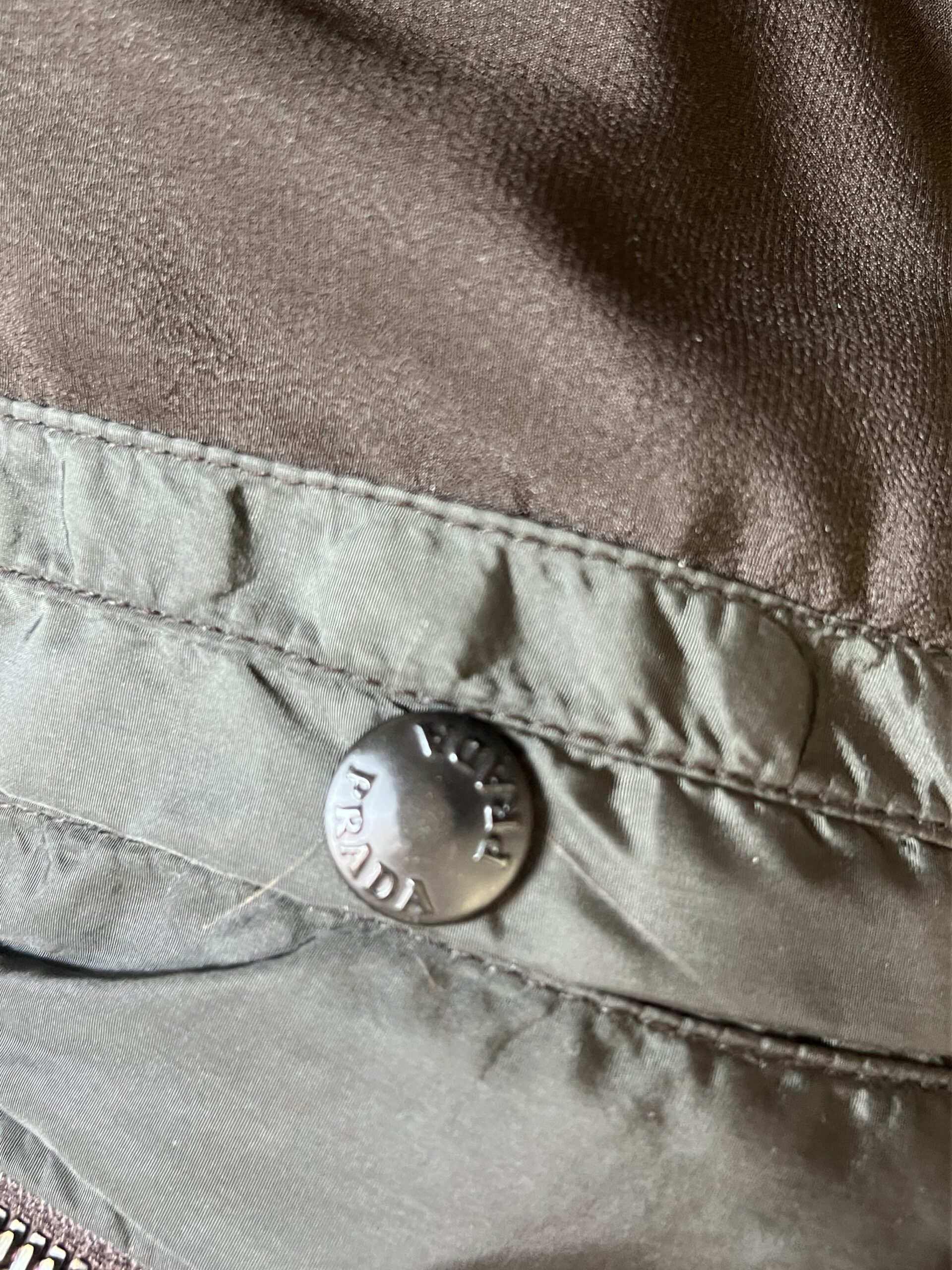 Khaki Prada down jacket | LOOP-Marktplatz