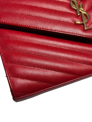 Yves Saint Laurent bag | LOOP-Marktplatz