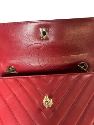 Chanel bag | LOOP-Marktplatz