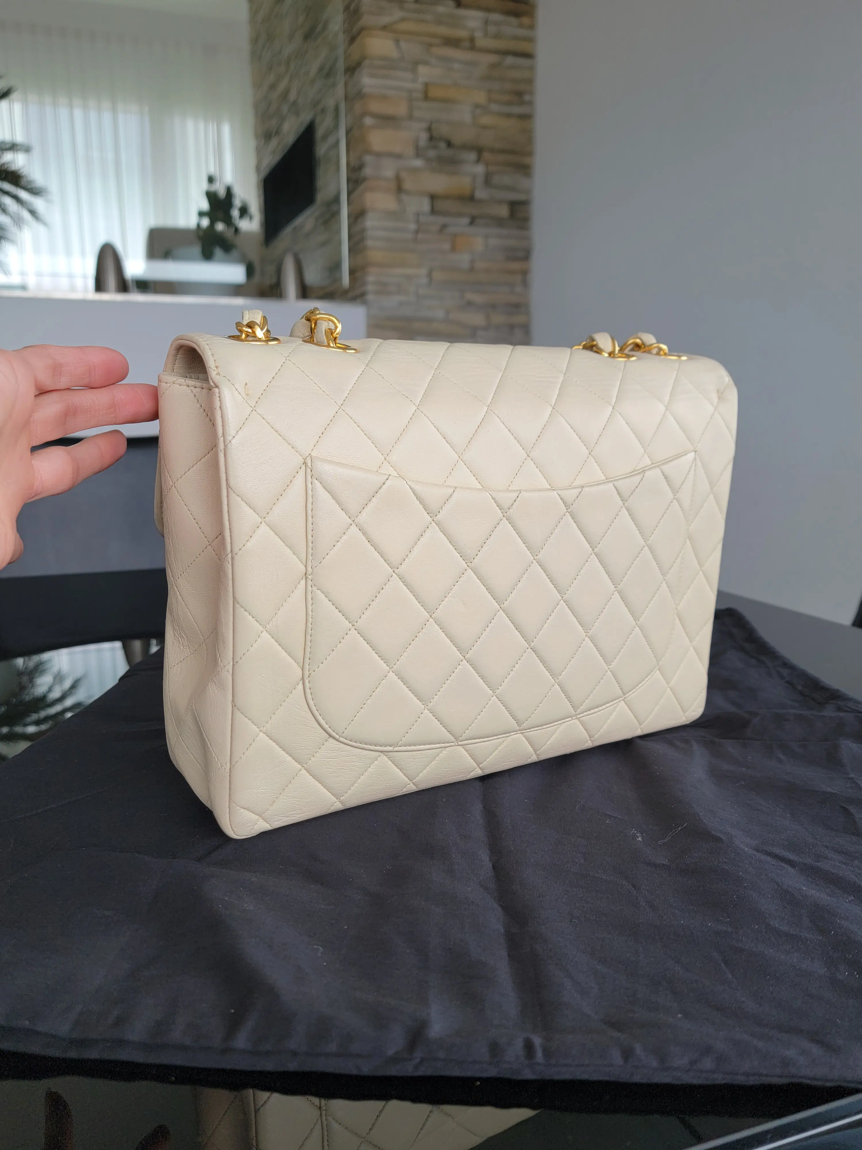 Ausserordentlich schöne Chanel Jumbo | LOOP-Marktplatz