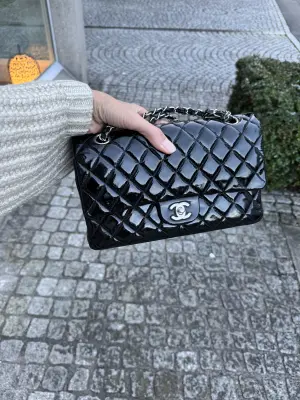 Chanel Double Flap in Patent Leder | LOOP-Marktplatz