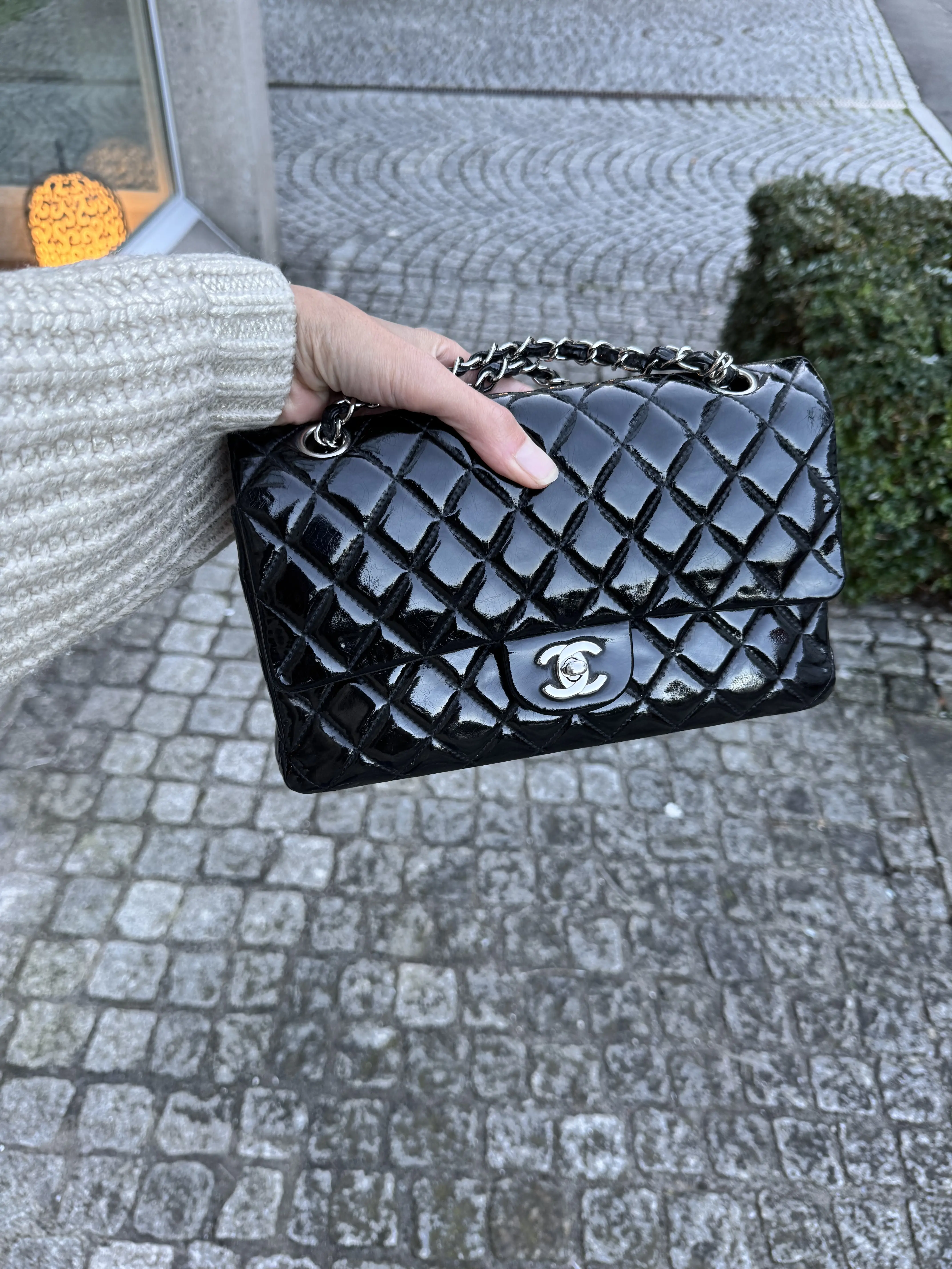 Chanel Double Flap in Patent Leder | LOOP-Marktplatz