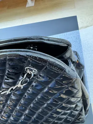 Große Chanel Bowling Tasche | LOOP-Marktplatz