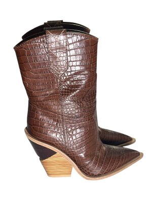 Fendi ankle boots | LOOP-Marktplatz