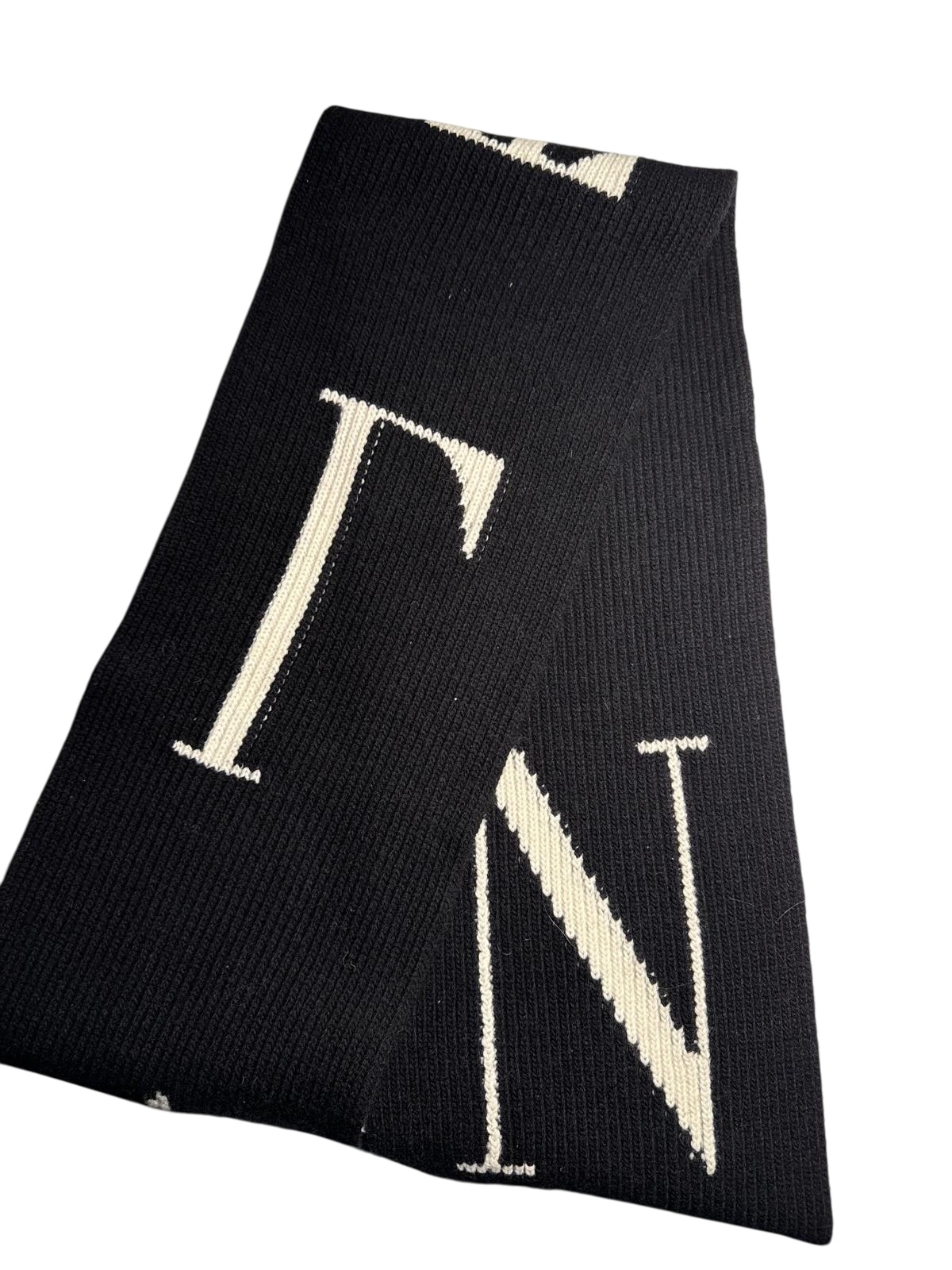 Valentino scarf | LOOP-Marktplatz