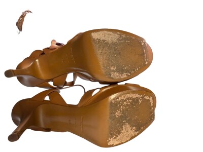 Saint Laurent sandals | LOOP-Marktplatz
