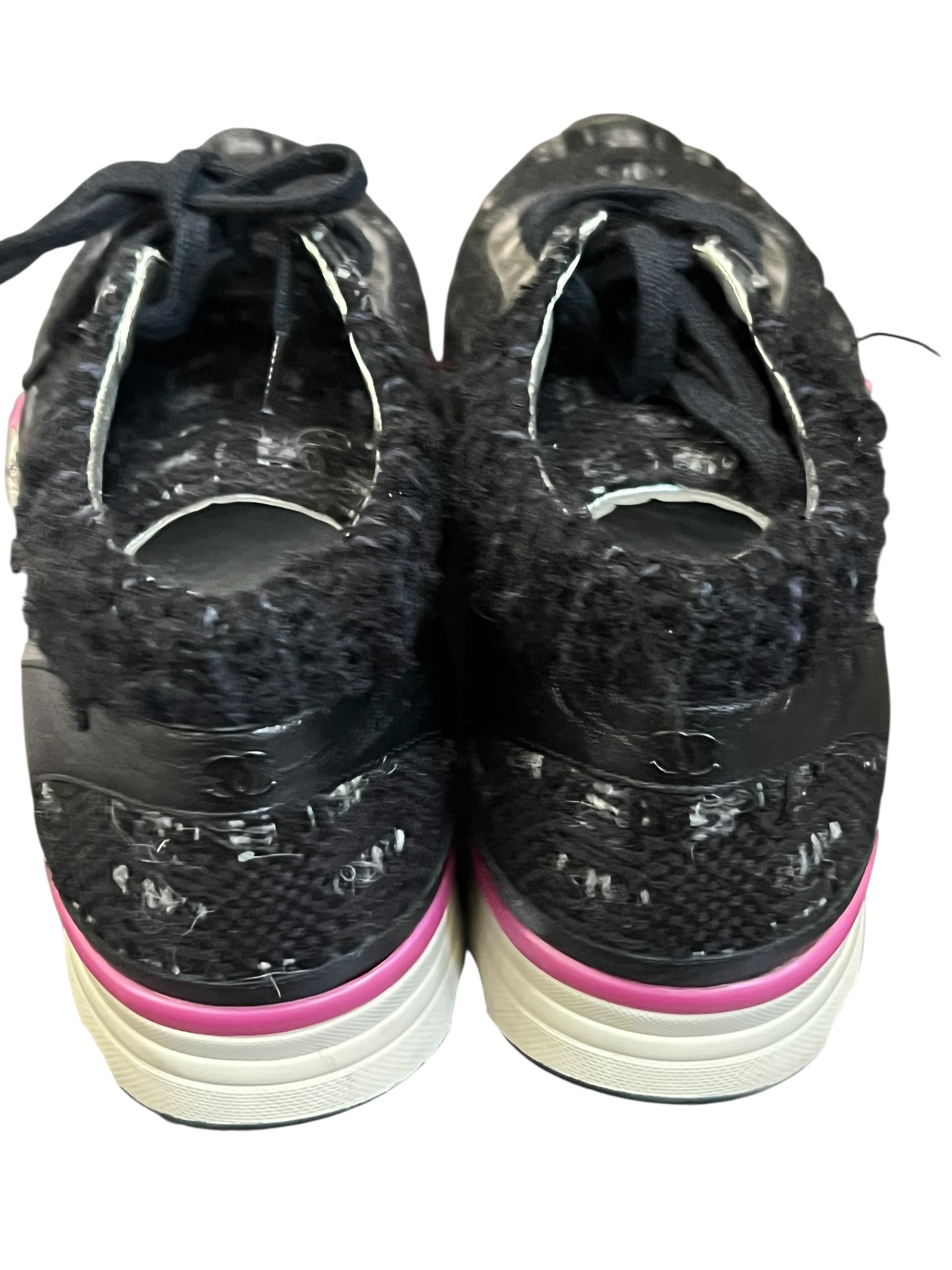Chanel sneakers | LOOP-Marktplatz