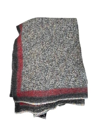 Chanel scarf | LOOP-Marktplatz
