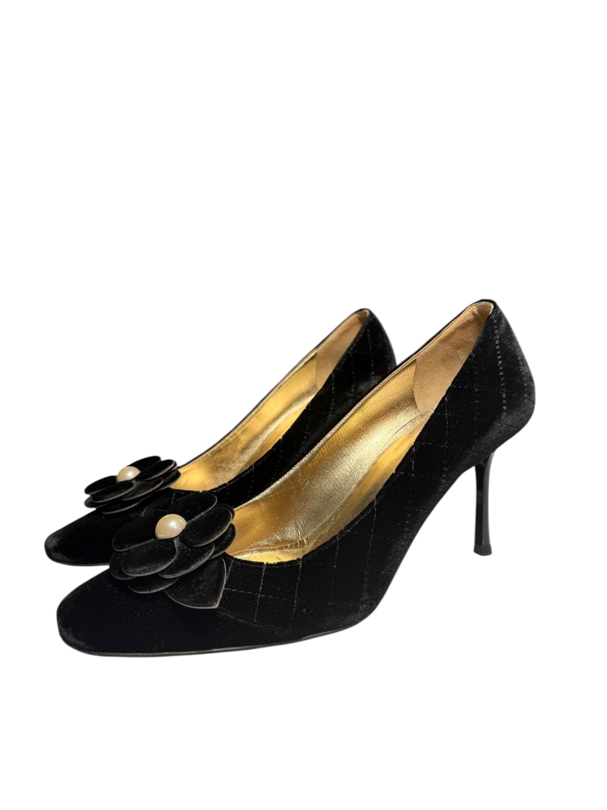Chanel camellia pumps | LOOP-Marktplatz