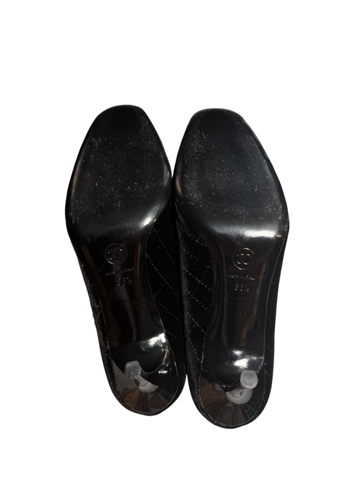 Chanel camellia pumps