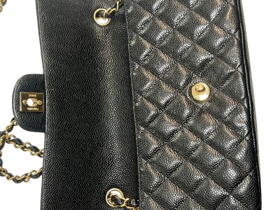 Chanel Classic Flap Medium | LOOP-Marktplatz