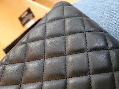 Grosses Chanel Pochette | LOOP-Marktplatz