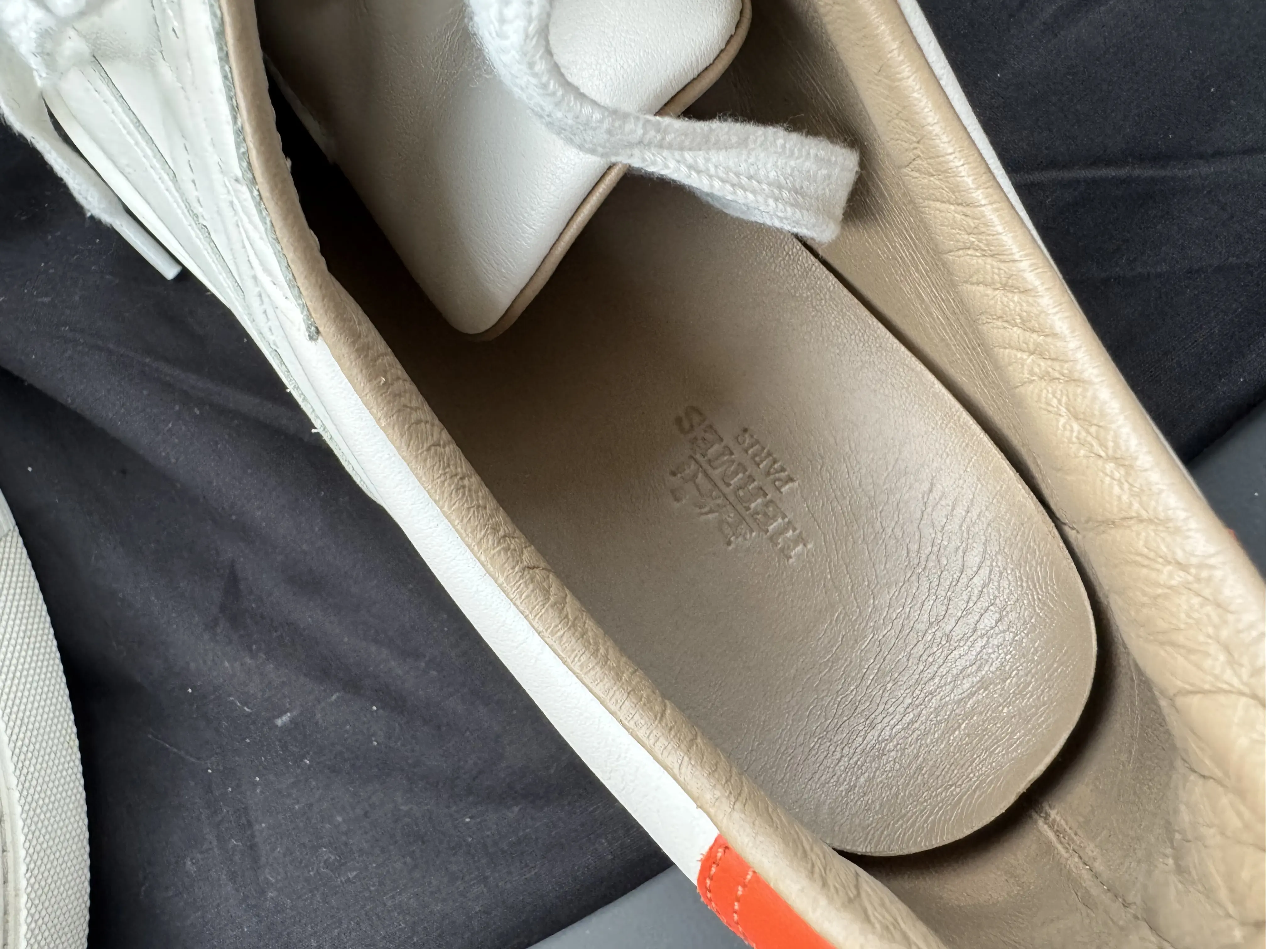Hermes Sneakers | LOOP-Marktplatz