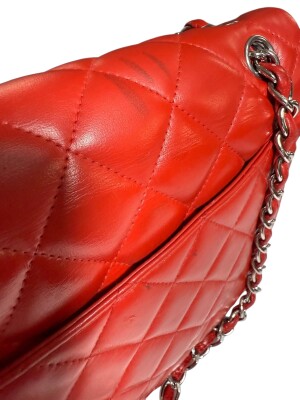 Chanel bag | LOOP-Marktplatz