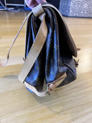 Louis Vuitton Saumur Tasche gross | LOOP-Marktplatz