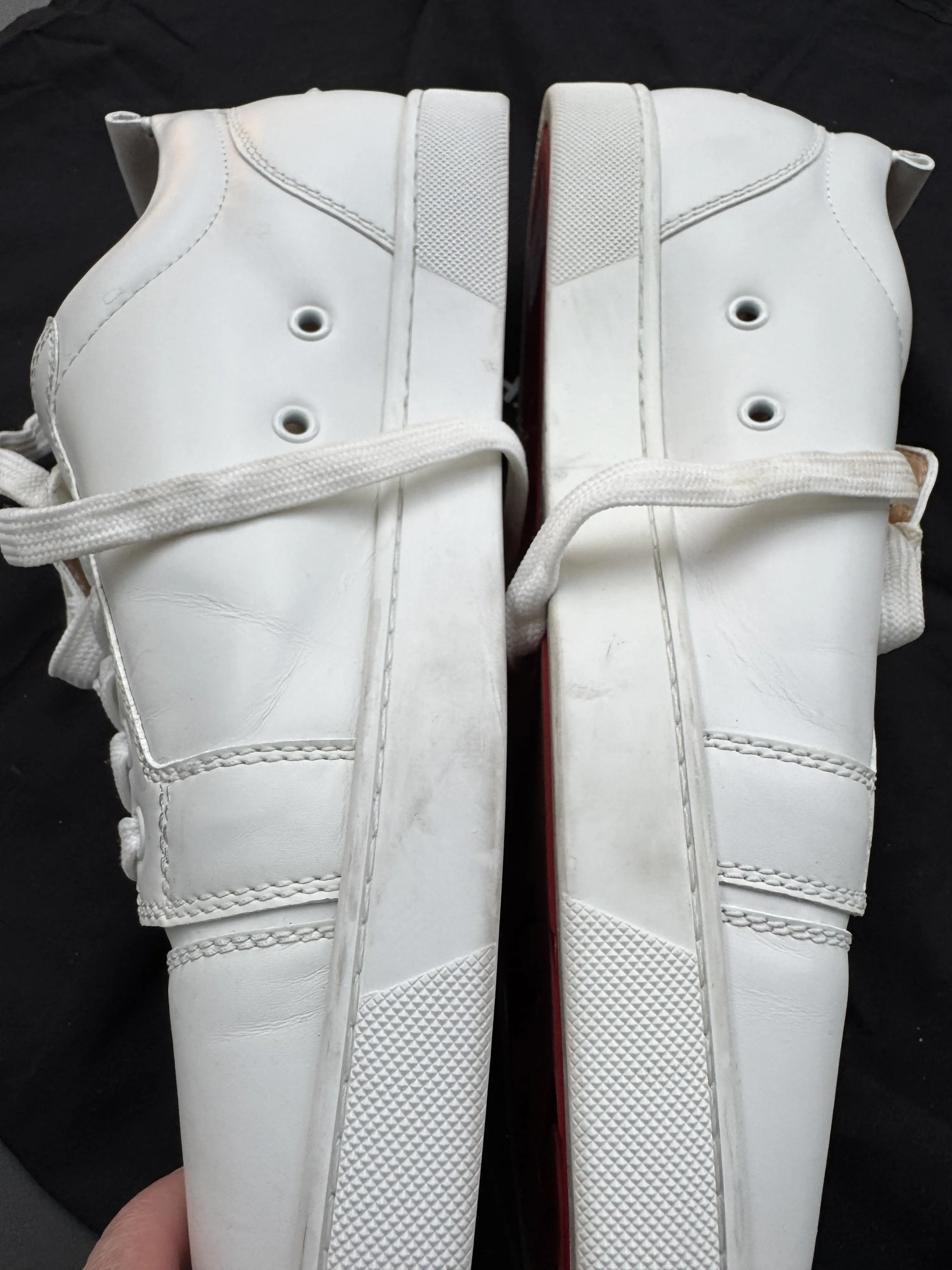 CHRISTIAN LOUBOUTIN sneakers | LOOP-Marktplatz