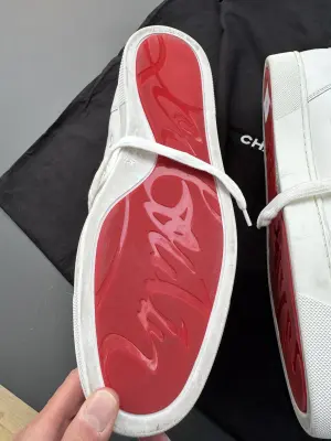 CHRISTIAN LOUBOUTIN sneakers | LOOP-Marktplatz